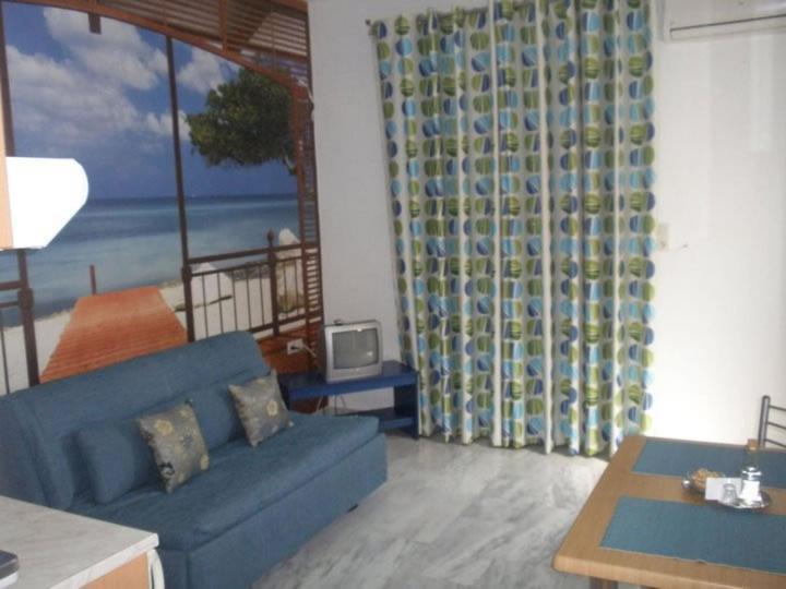 Limani Apartments Plakias Kamer foto